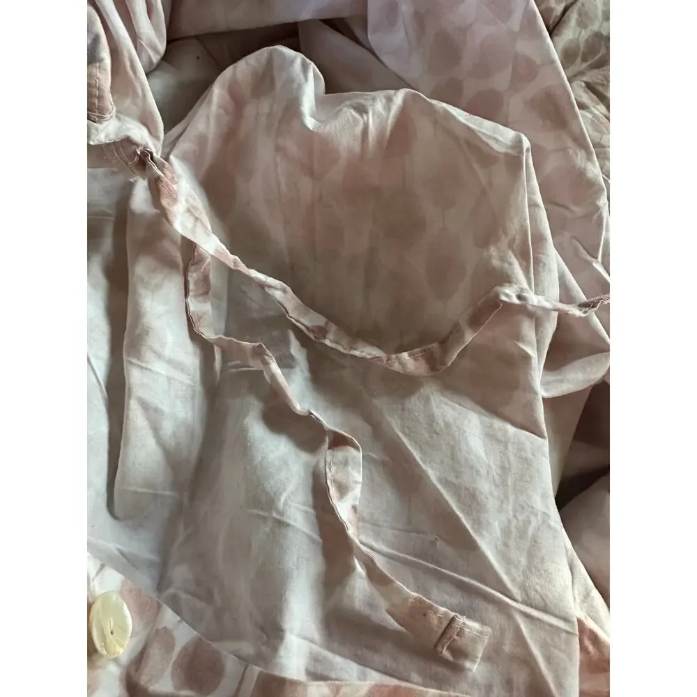 West Elm Stamped Dot Duvet Cover Set Rosette Blush Queen Full 2 euro Shams Pink